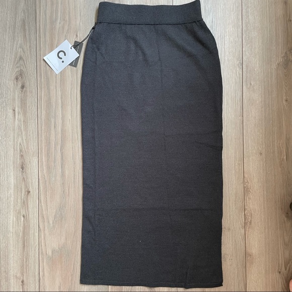 NWT Callahan Sweater Skirt Set - Picture 3 of 14